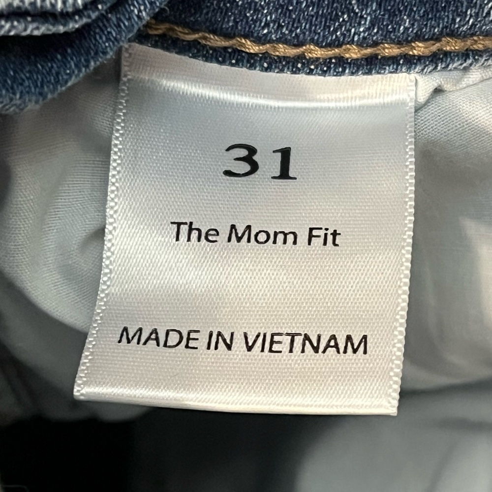 Willow & Root “The Mom Fit” Distressed High Rise Jeans - Picture 7 of 9